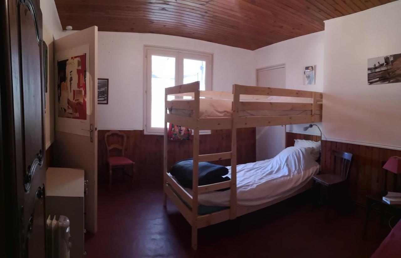 Le Gite Du Loir A Velo, Gite D'Etape, Backpacker Marcon Екстер'єр фото